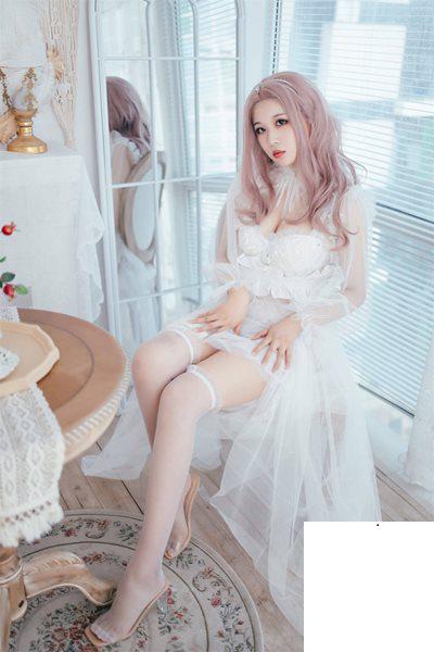 【網路收集系列】福利姬 軒蕭學姐《 花嫁 》VIP福利帖【32P】