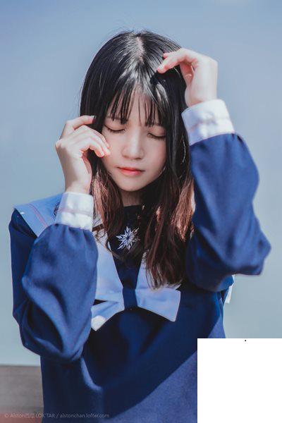【微博福利姬】櫻桃喵自拍寫真-大海蘇醒 開始傻笑 (19P)