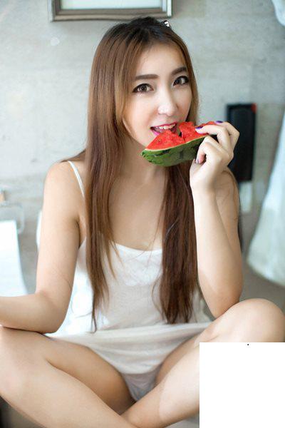 [黃歆苑]食物在他身上變得更美味了呢 (43P)