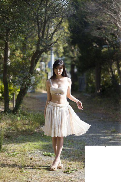 [鶴嶋乃愛] 天菜級正妹身材超兇又甜 (36P)