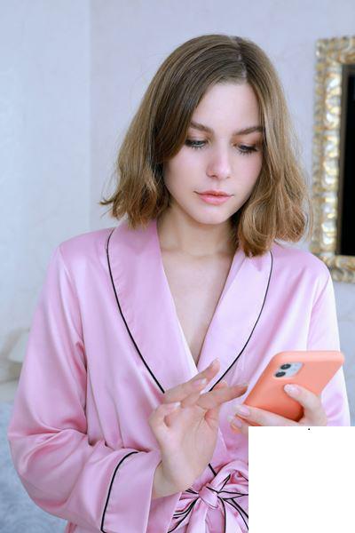 Helana-Pajama Party (127P)