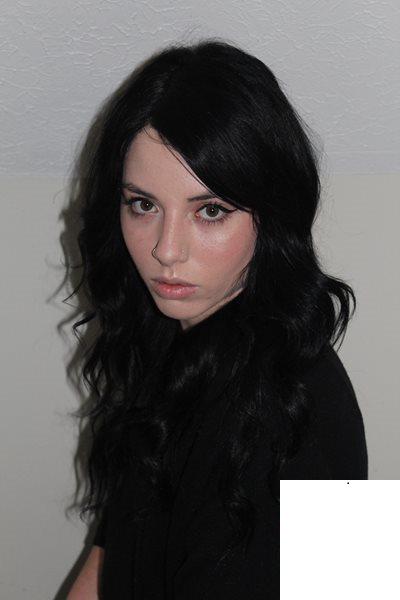 [Suicide Girls] - White room - Breezz