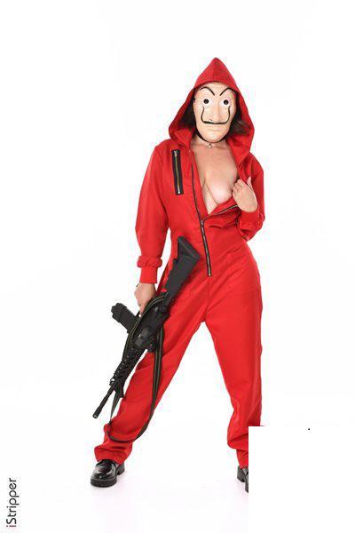 Eve Sweet - Horny Heist (53P)