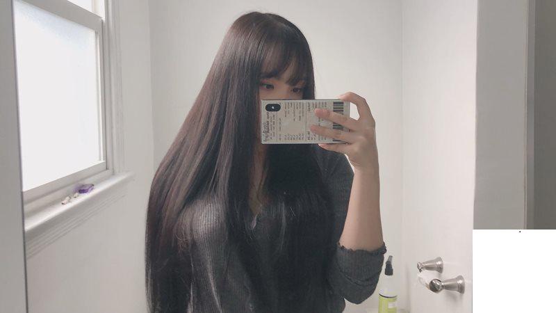 反差婊Yuna銷魂私拍